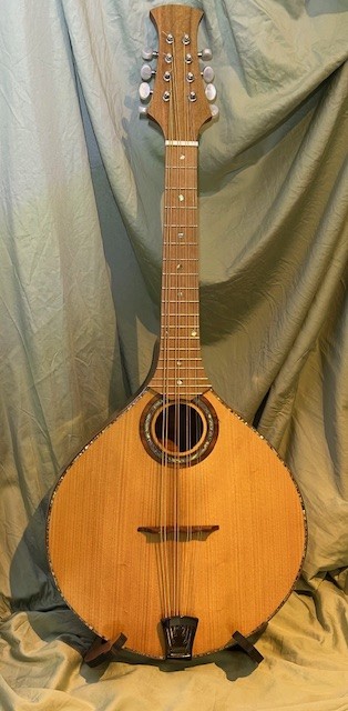 Mandola Front.jpg