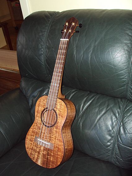 DSC01671 Pete first uke.jpg